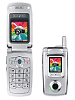 Alcatel OT 835
GSM 900 / 1800
87.7 x 45.9 x 20 mm
Camera VGA, 640x480 pixels, video