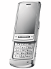 LG KE970 Shine
GSM 900 / 1800 / 1900
99.8 x 50.6 x 13.8 mm
Camera 2 MP, 1600x1200 pixels, Schneider-Kreuznach optics, autofocus, LED flash